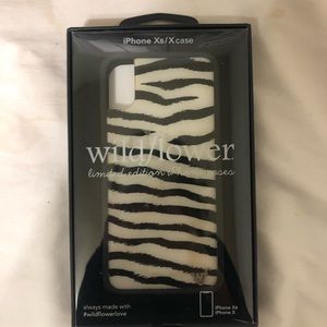 Wildflower Iphone X/XS black and white zebra phone case